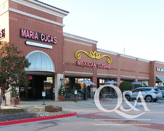 Bear Creek Plaza property photograph from Quine