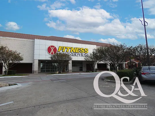 Hulen Bend Village property photograph from Quine