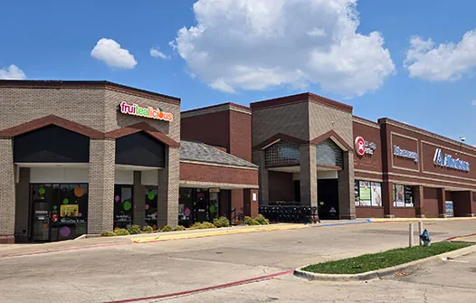 Josey Ranch Shopping Center property photograph from Quine