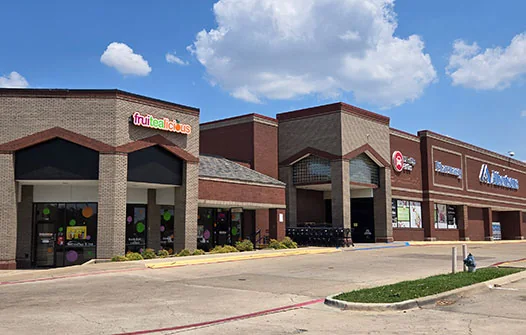 Josey Ranch Shopping Center property photograph from Quine