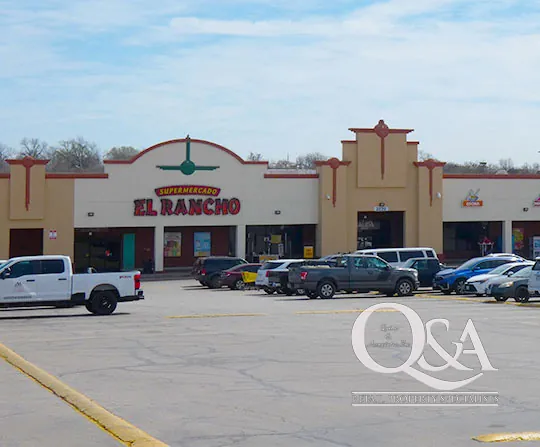 Northside Shopping Centers property photograph from Quine
